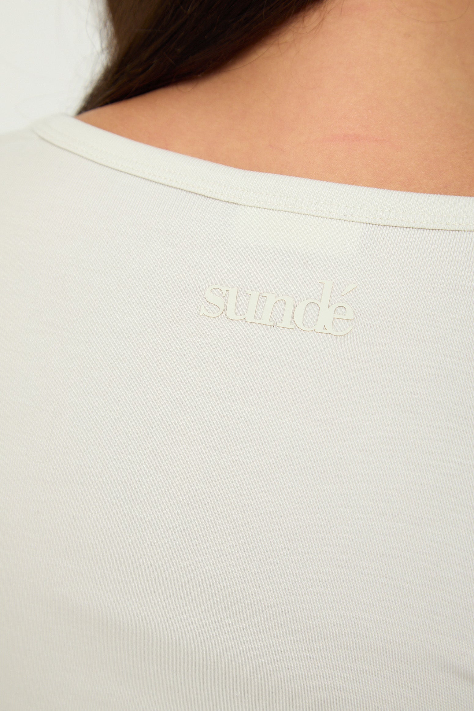 Lyocell Basic Long Sleeve Top - Coconut Cream- Sunde