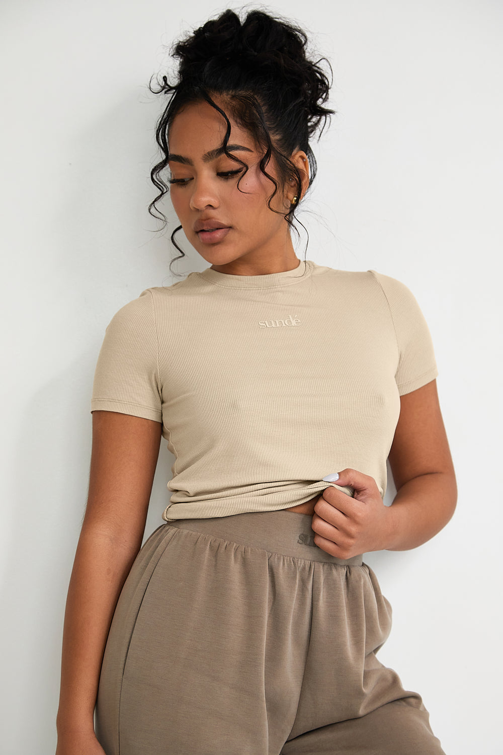 Modal Ribbed Basic T-Shirt - Latte- Sunde