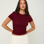 Lyocell Basic T-Shirt - Cherry Red - sundé