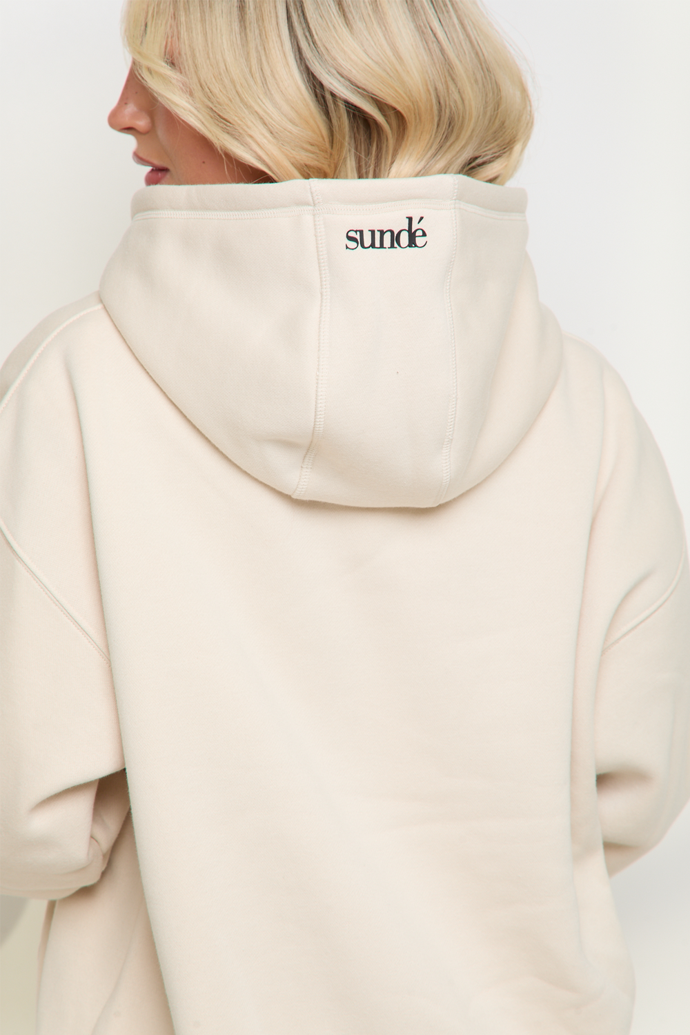 SoftBlend Oversized Hoodie - Cream - Sunde