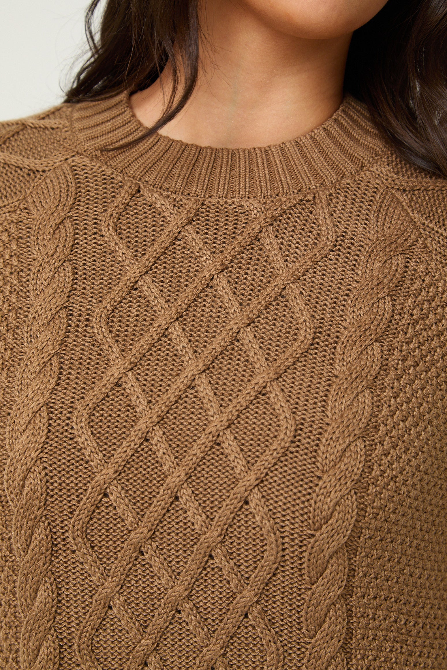 Camel Knitted Cable Jumper - Sunde - sundé