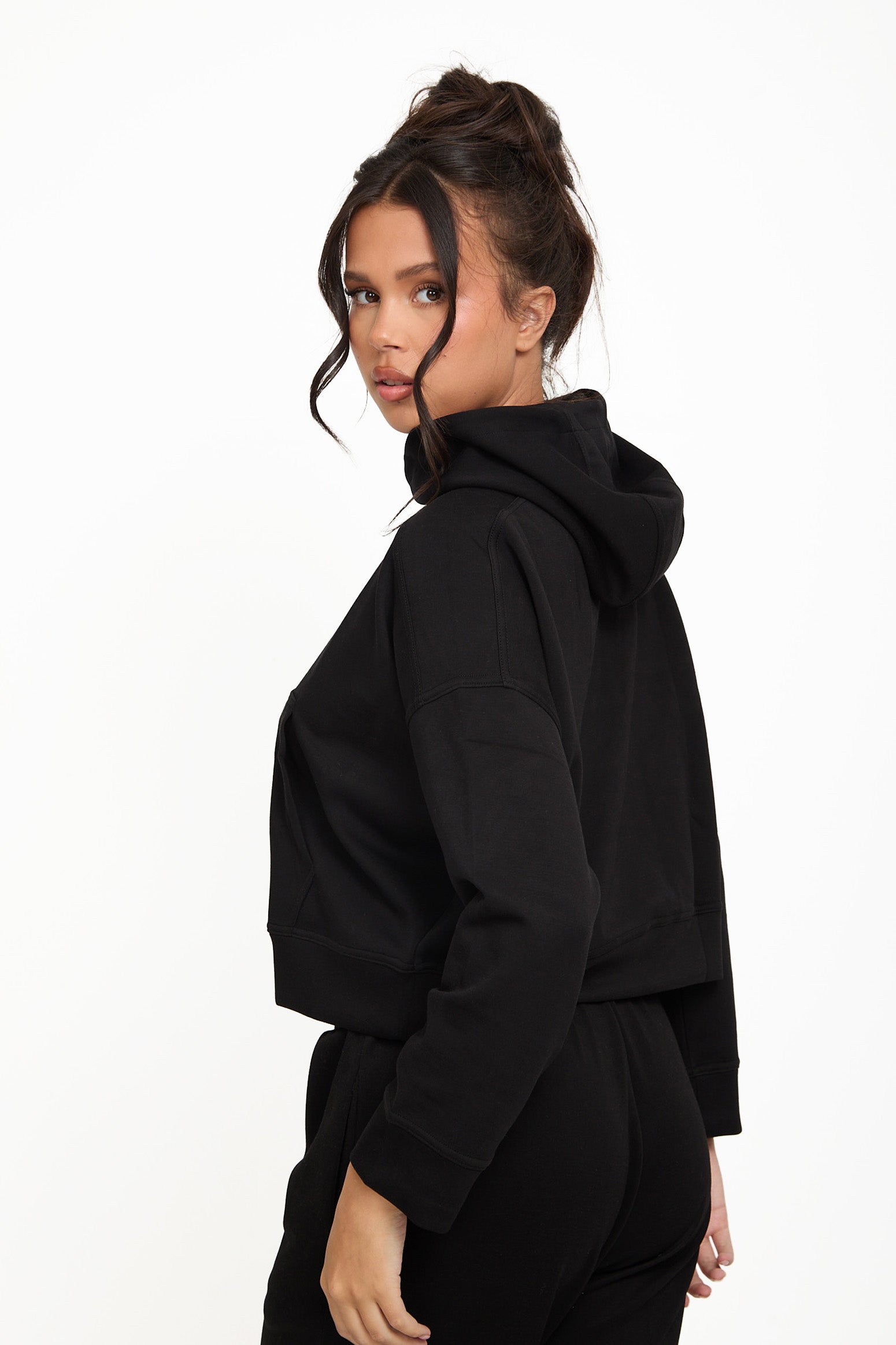 Soft Touch Boxy Lounge Hoodie - Black - Sunde